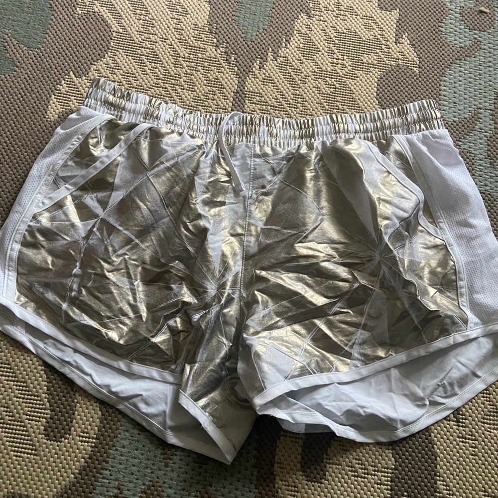 Under-armor workout short
